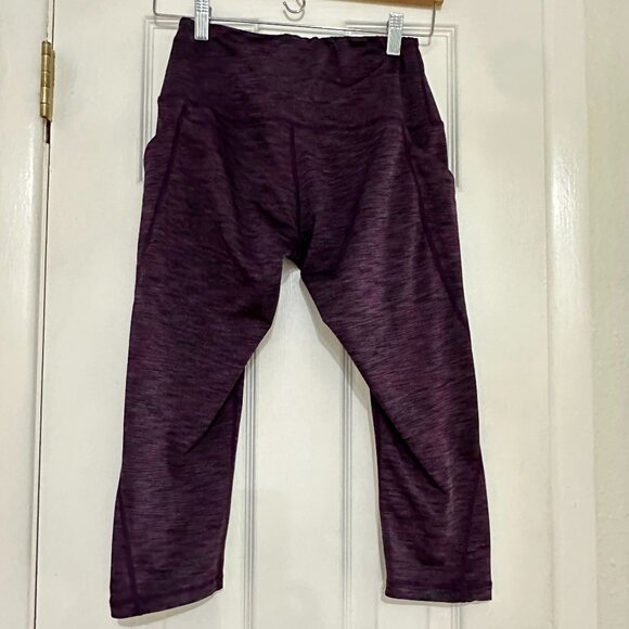 High Waist Yoga Capris with Pockets - Purple Tummy Control Stretchy Fit Fast Dry - Picture 3 of 5